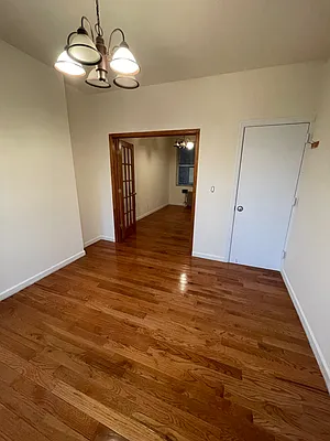 Rented by City Express Realty & Management Corp | media 14