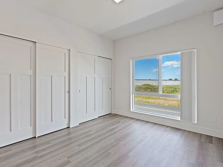 Fairways Apartments — Photo 26