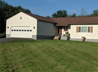 8940 Jackson Rd, Clay, NY 13041