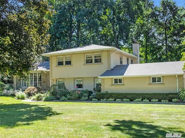 1st image of 2 Beaufort Ln