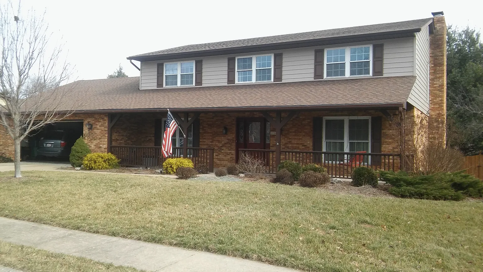 1010 Heatherwood Dr photo 1