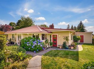 15905 20th Ave SW, Burien, WA 98166