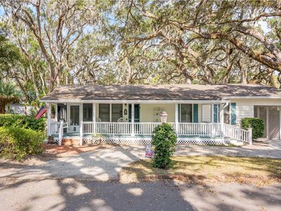 418 12th St, Saint Simons Island, GA, 31522