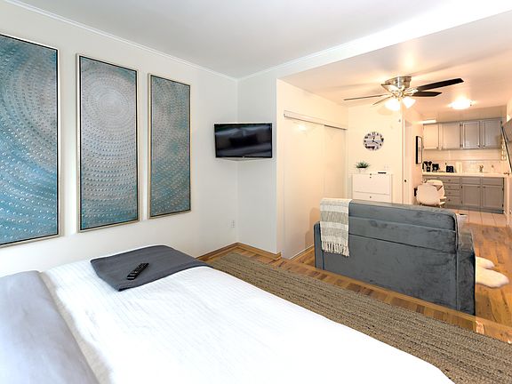 4th image of 16 Clubhouse Ave APT 8