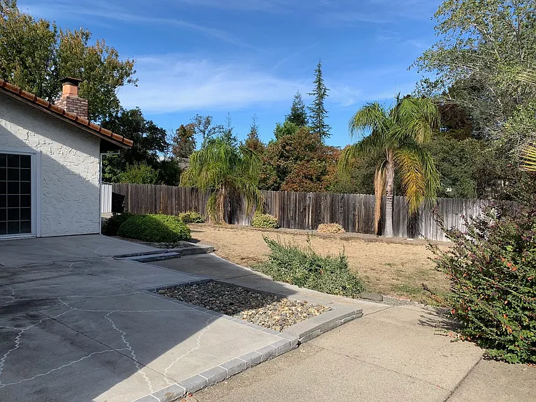 4166 Jasper Way — Photo 3