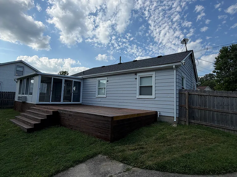 2222 Flat Rock Rd — Photo 3