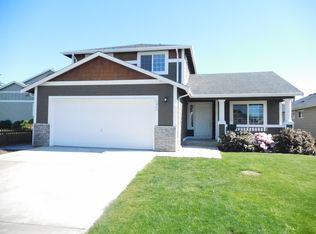 7453 Halibut Dr, Blaine, WA 98230