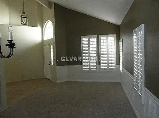 4th image of 3874 Rugen Ave