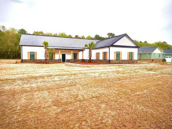 1263 Bojo Cir, Manning, SC 29102