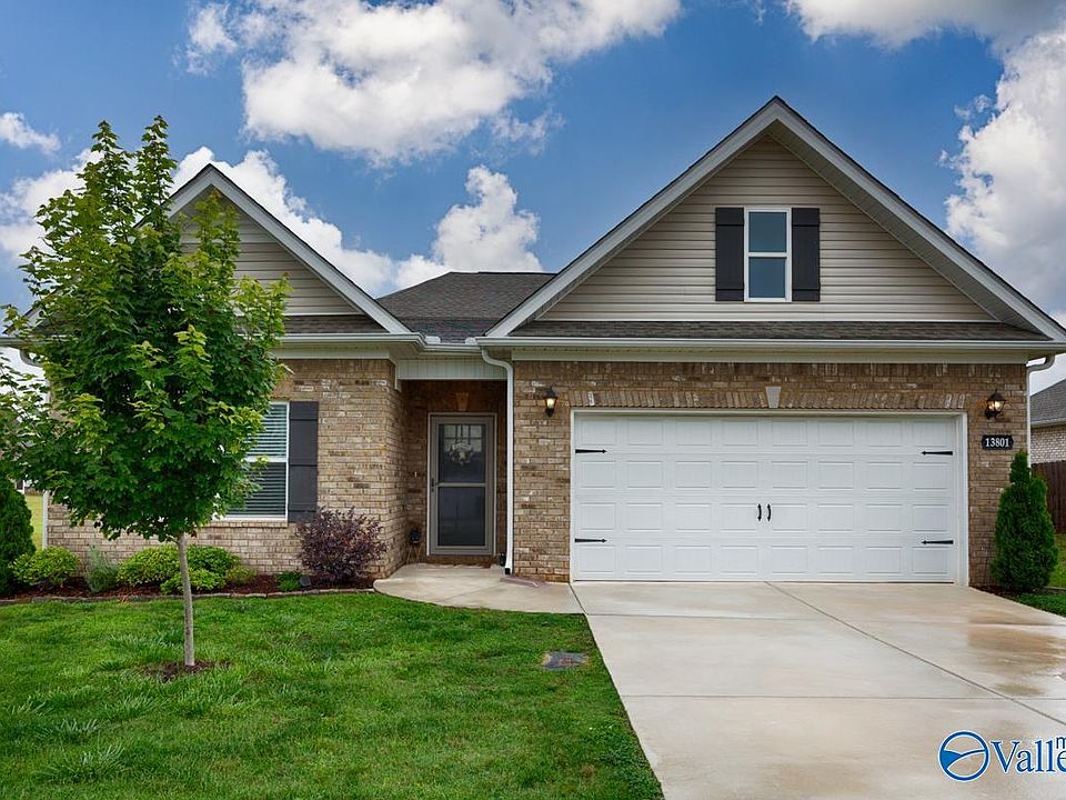 1st image of 13801 Hill Place Ln