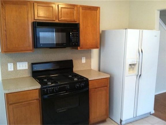 5th image of 4706 Live Meadow Ln