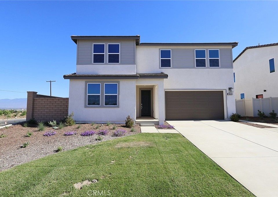 1st image of 868 Railway Ln