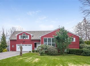 12 Esquire Rd, Norwalk, CT 06851