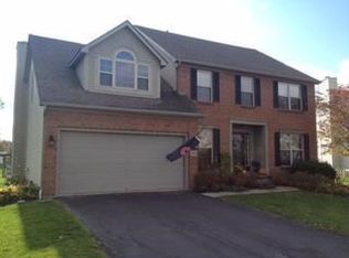 1569 Saffron Dr, Marysville, OH 43040