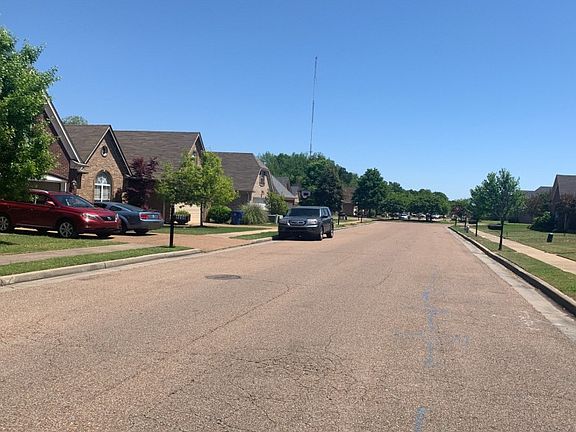 4th image of 9193 Acadia Pl