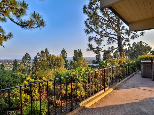 868 Guanajuato Dr, Claremont, CA 91711