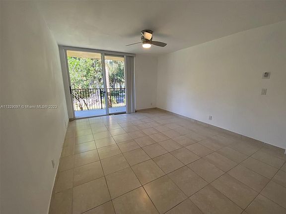 4th image of 10701 Cleary Blvd APT 209