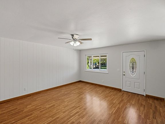 4th image of 25 Holm Rd