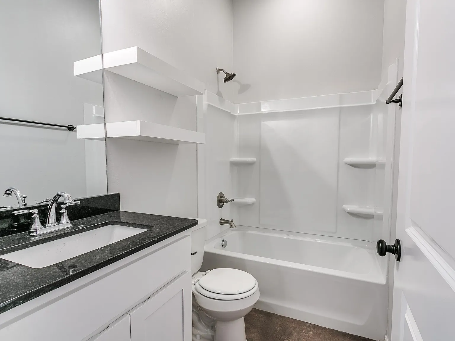 3 bed, 1246 sqft, $1,395 — Photo 4