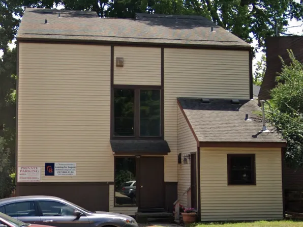 707 W Elm St, 707 W Elm St #4, Urbana, IL 61801