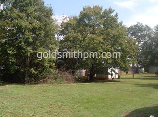 102 Overton Ave, Greenville, SC 29617