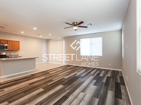 3rd image of 4118 Cloudless Ave