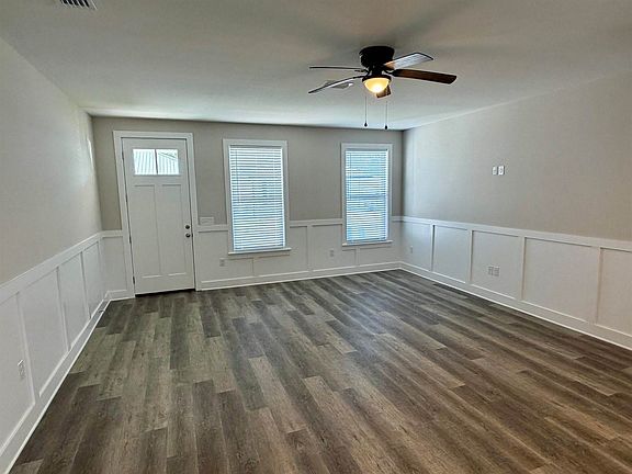 2nd image of 117 Penny Ln