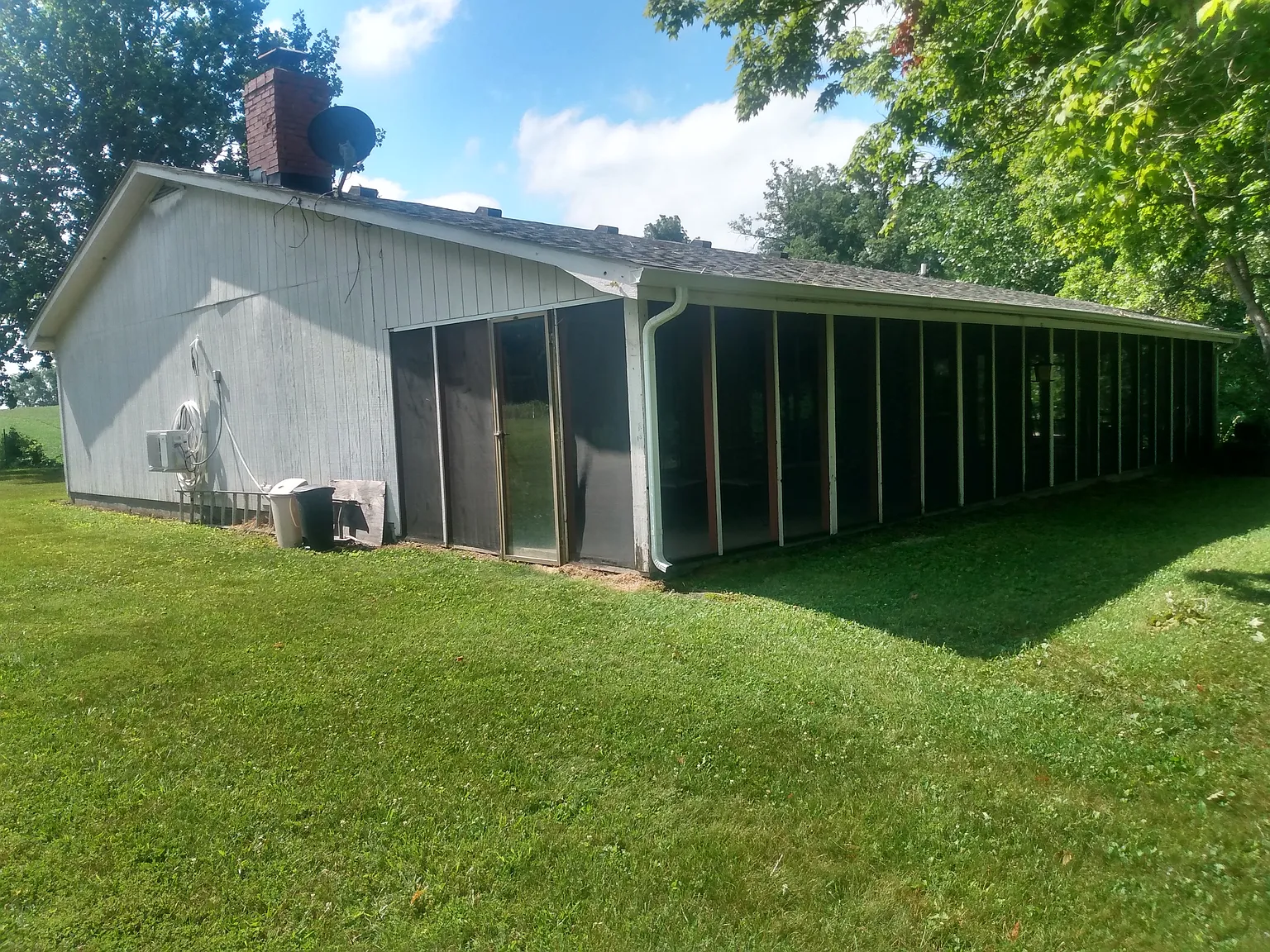 3 bed, 1536 sqft, $1,700 — Photo 1