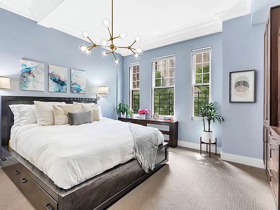 5th image of 601 W End Ave APT 3A