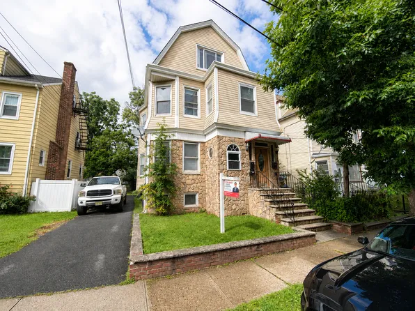 66 Tiffany Pl, Irvington, NJ 07111