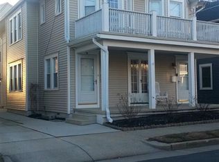 18 N Washington Ave, Ventnor, NJ 08406