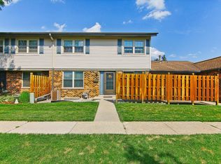 7300 Winthrop Way UNIT 2, Downers Grove, IL 60516