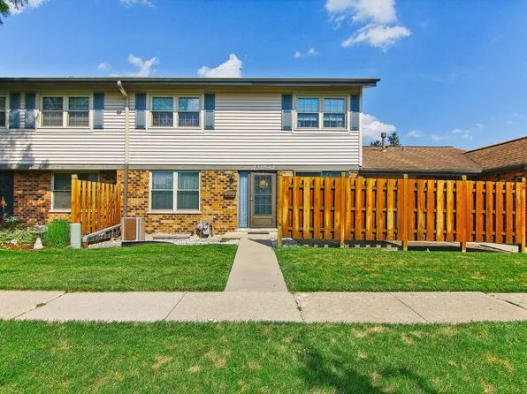 7300 Winthrop Way Unit 2, Downers Grove, IL 60516