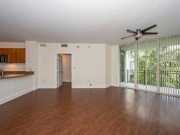 4th image of 510 NW 84th Ave APT 432