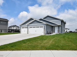 2051 67th Ave S, Fargo, ND 58104