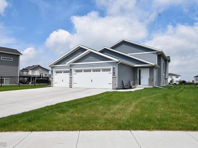 2051 67th Ave S, Fargo, ND, 58104