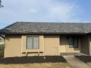 717 7th St, Monett, MO 65708