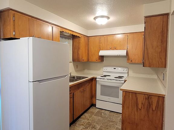 5th image of 690-698 Oregon Ave NE #690