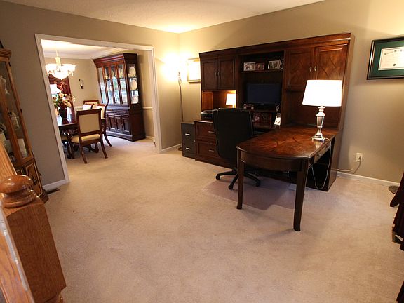 5th image of 1623 Manfrass Dr