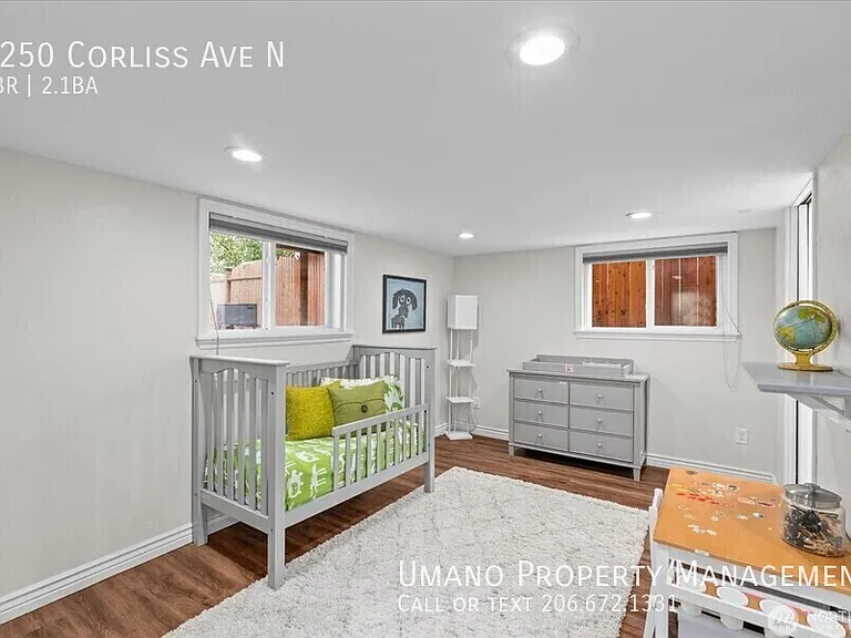 8250 Corliss Ave N — Photo 12
