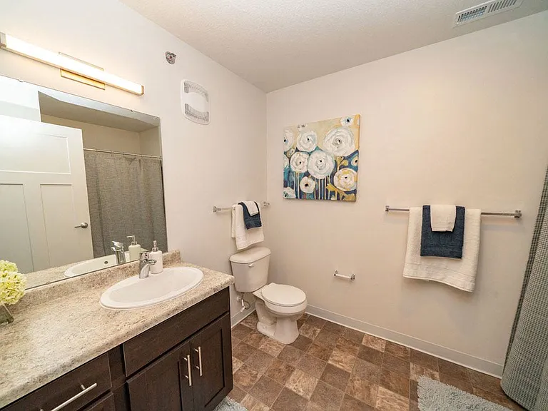 Strathmore Apartment Homes — Photo 64