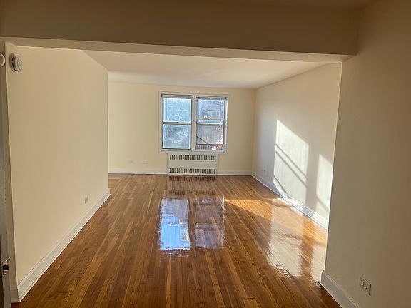3rd image of 17810 Wexford Ter APT 5E