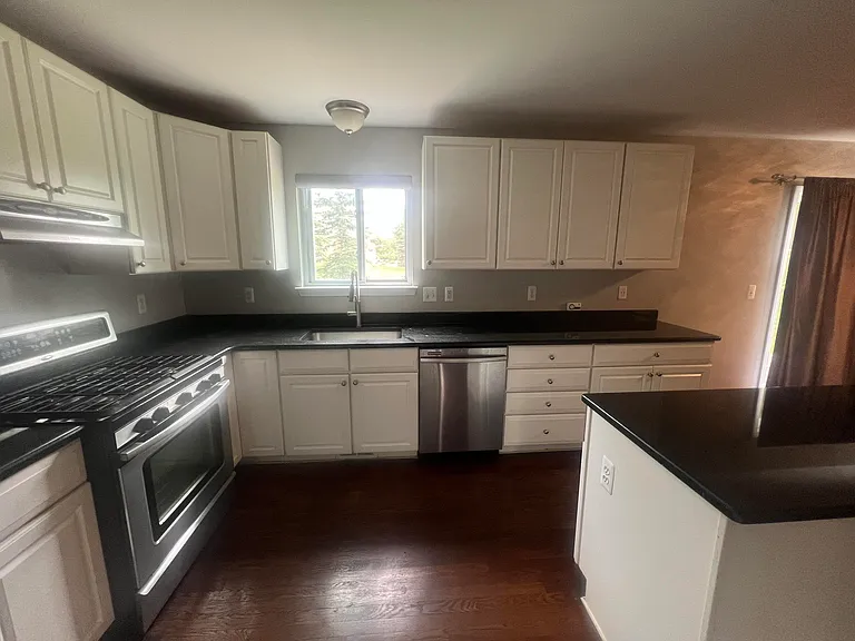 24668 Thatcher Dr — Photo 12
