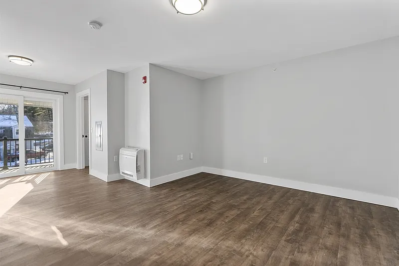 969 Hopmeadow Street — Photo 3