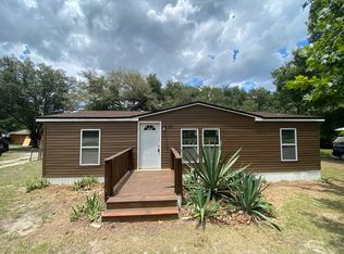 213 Morningside Ave, Lady Lake, FL 32159