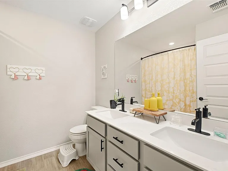 1506 Dragonfly Loop — Photo 23