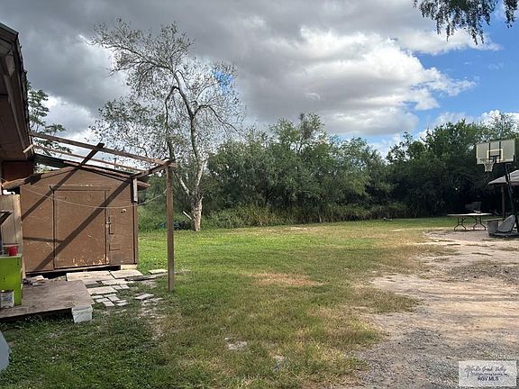 4th image of 2606 Garrett Rd