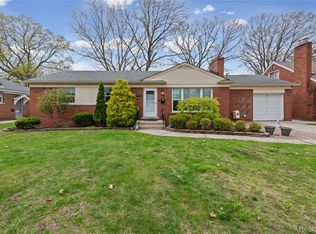 22029 Oconnor St, Saint Clair Shores, MI 48080