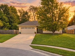 1560 S Timbercreek Avenue, Springfield, MO 65807