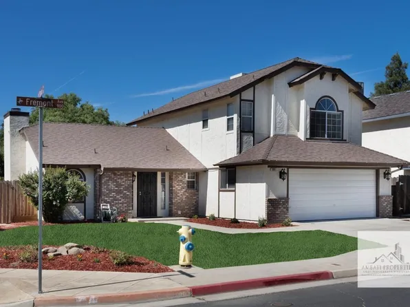 921 Fremont Ave, Clovis, CA 93612